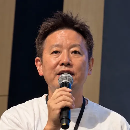 増田　考将 氏